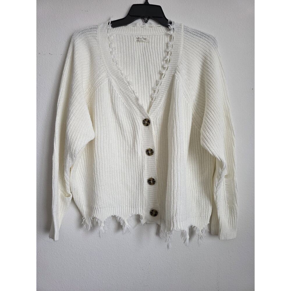 Women’s Distressed Frayed Cream Sweater 2x Long Sleeve Button V Neck